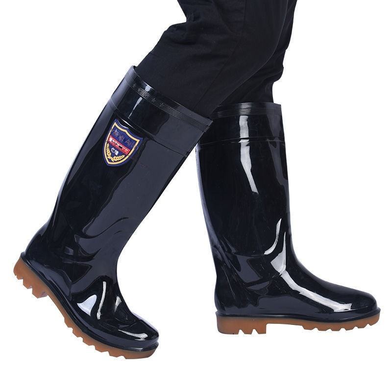 full-view-high-calf-shiny-black-insulated-rain-boots-with-tough-brown-non‑slip-sole